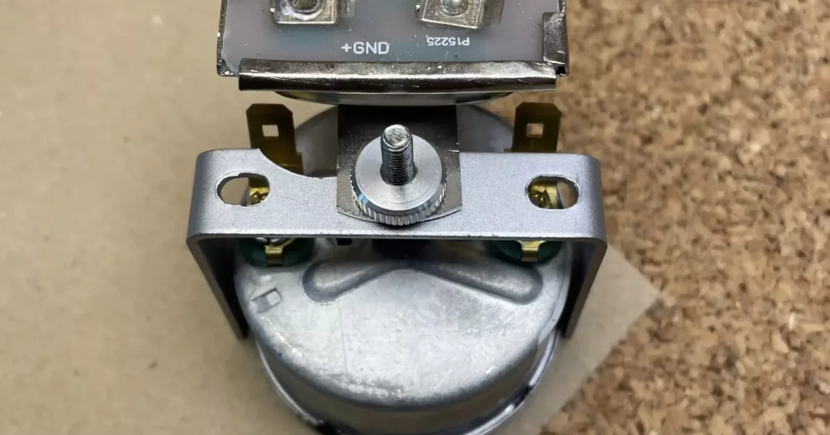 Voltage stabilizer for Smiths / Jaeger instruments – Revised.be